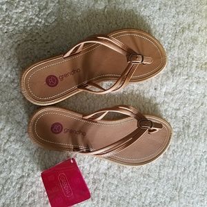 NWT Grendha sandals